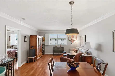 6261 NE 19th Avenue Fort Lauderdale FL 33308