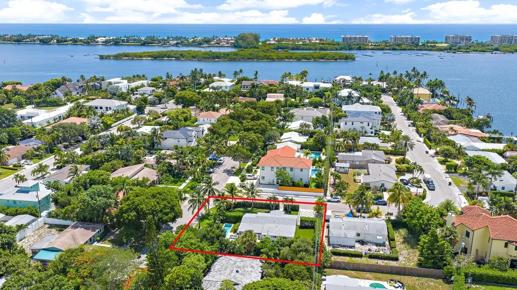 8001 Arlington Place West Palm Beach FL 33405