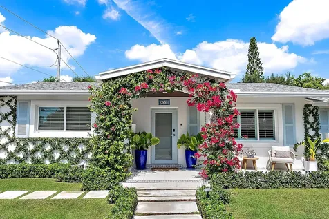 8001 Arlington Place West Palm Beach FL 33405
