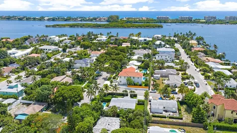 8001 Arlington Place West Palm Beach FL 33405