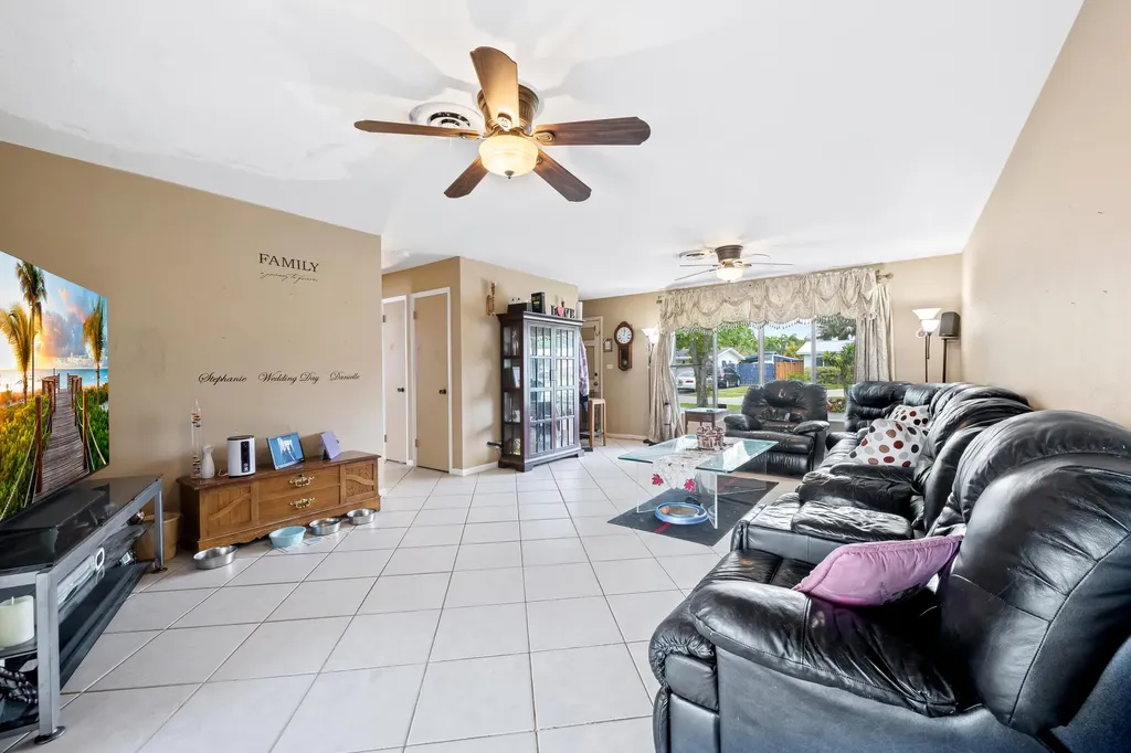 1340 SW 56th Avenue Plantation FL 33317