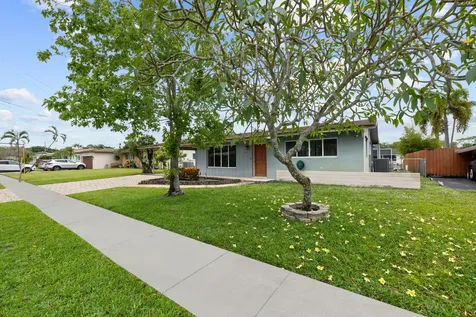 1340 SW 56th Avenue Plantation FL 33317