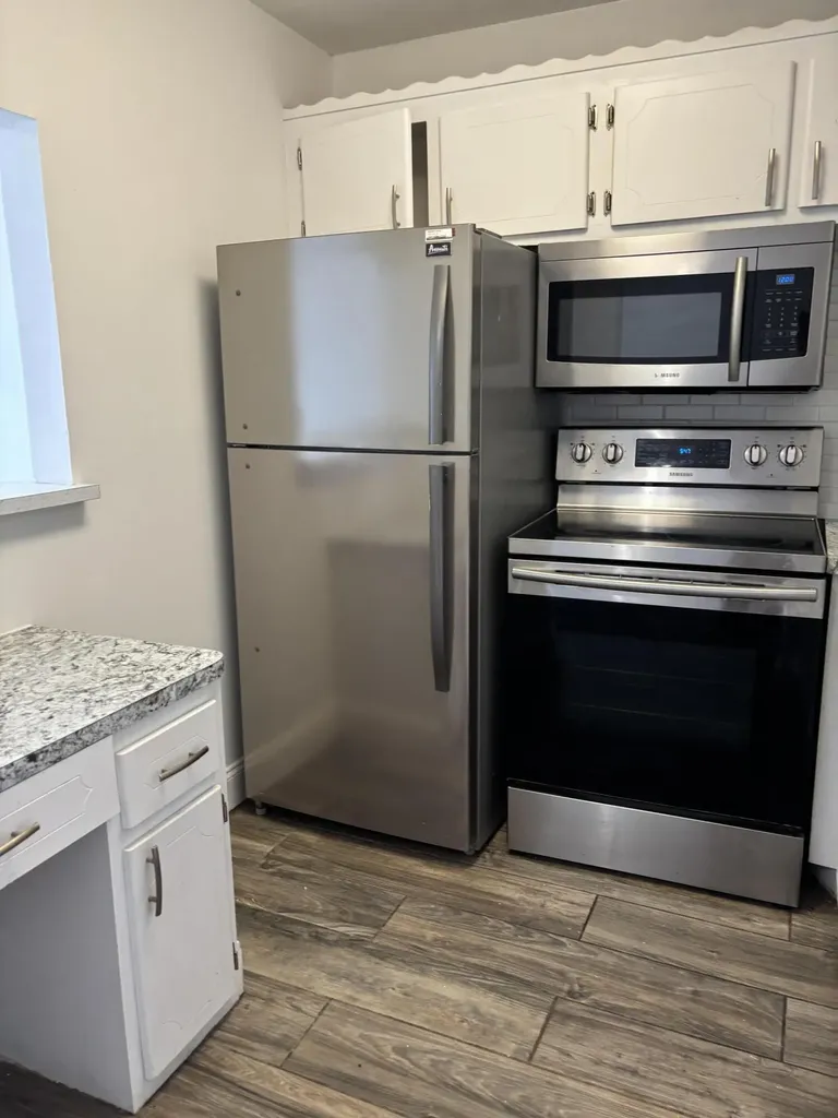 218 Windsor J West Palm Beach FL 33417