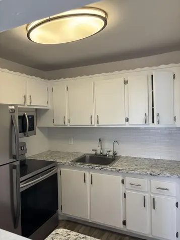 218 Windsor J West Palm Beach FL 33417