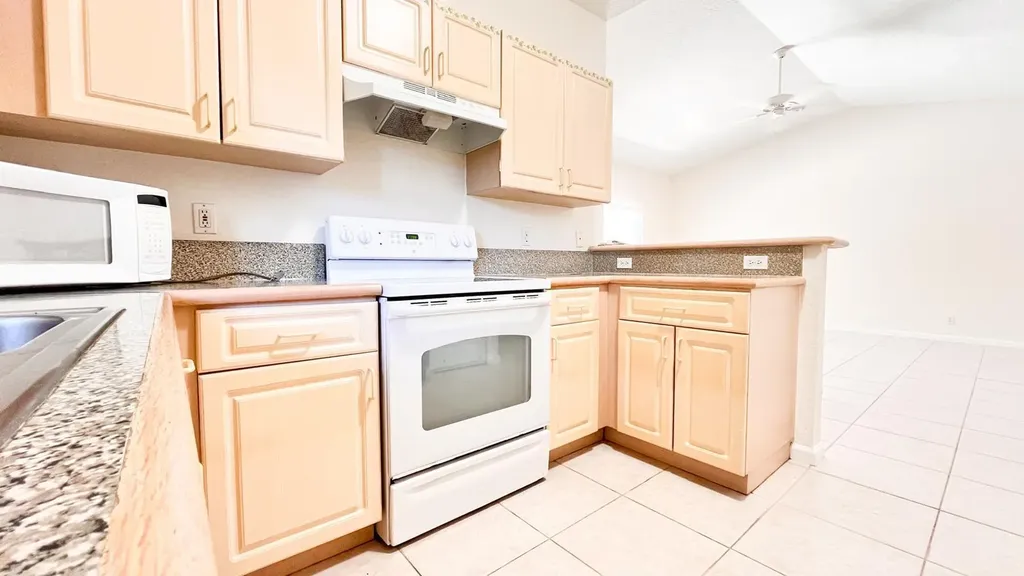 1440 Hawthorne Place Wellington FL 33414