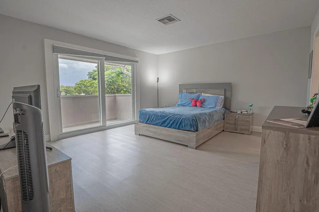 1155 The 12th Wellington FL 33414