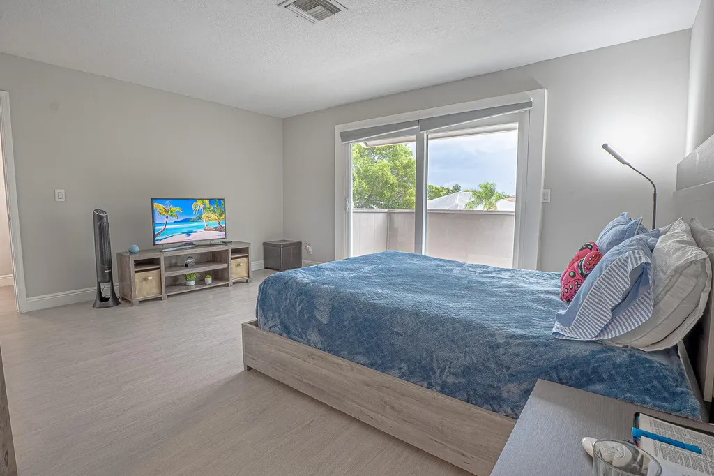1155 The 12th Wellington FL 33414