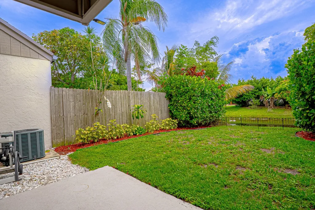 1155 The 12th Wellington FL 33414