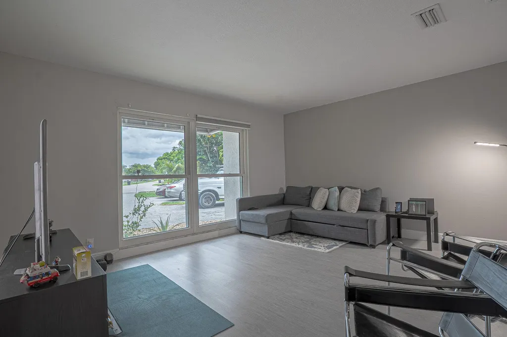 1155 The 12th Wellington FL 33414