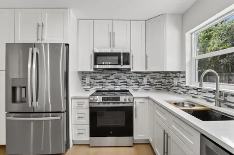 8241 NW 48th Street Lauderhill FL 33351