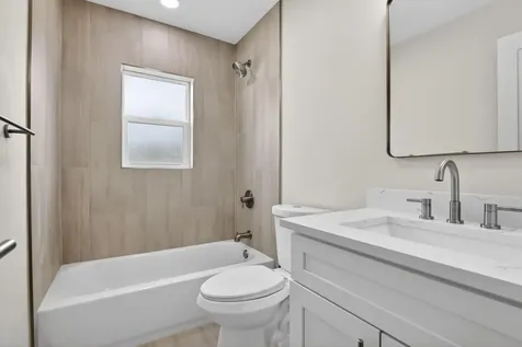 8241 NW 48th Street Lauderhill FL 33351