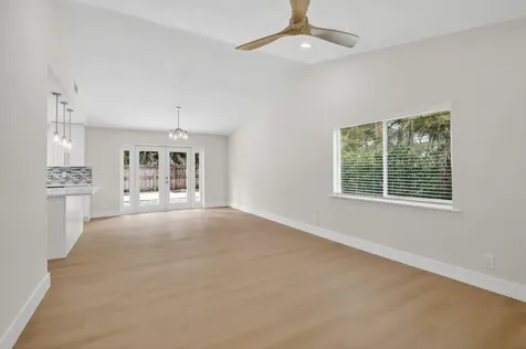 8241 NW 48th Street Lauderhill FL 33351