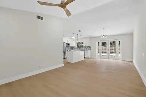 8241 NW 48th Street Lauderhill FL 33351