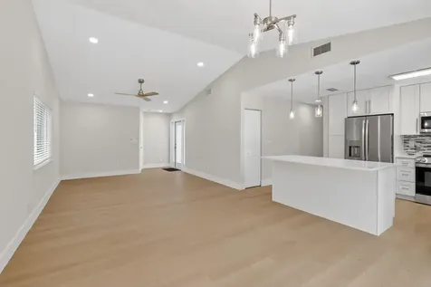 8241 NW 48th Street Lauderhill FL 33351