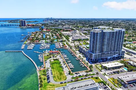 220 Lake Shore Drive Lake Park FL 33403