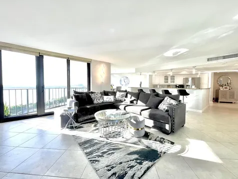 5420 N Ocean Drive Singer Island FL 33404