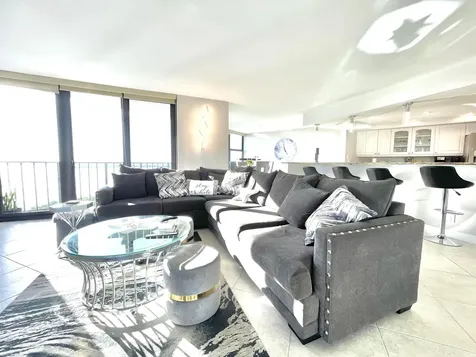 5420 N Ocean Drive Singer Island FL 33404