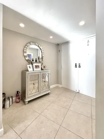 5420 N Ocean Drive Singer Island FL 33404