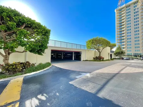 5420 N Ocean Drive Singer Island FL 33404