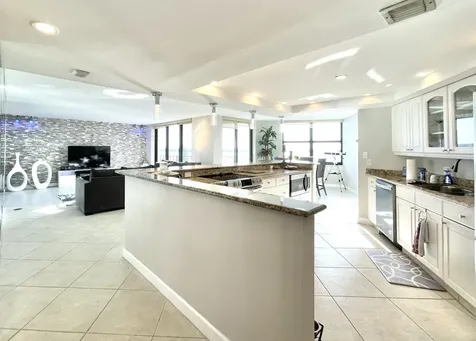 5420 N Ocean Drive Singer Island FL 33404