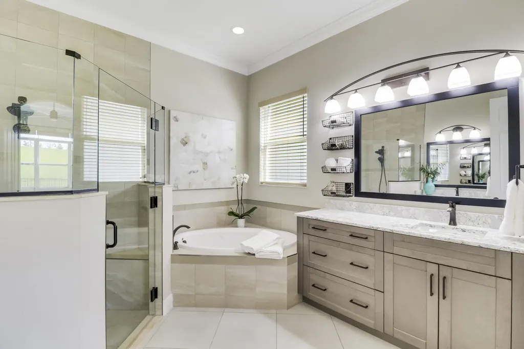 9247 SW Miracoli Way Port St Lucie FL 34987
