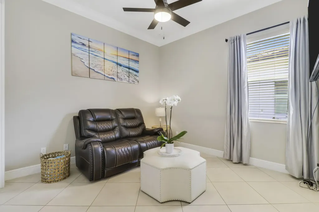 9247 SW Miracoli Way Port St Lucie FL 34987