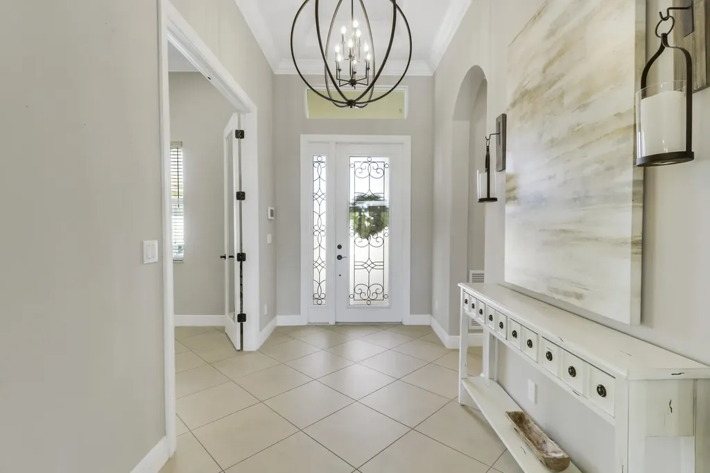 9247 SW Miracoli Way Port St Lucie FL 34987