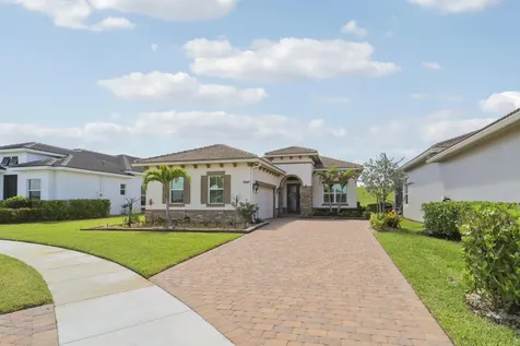 9247 SW Miracoli Way Port St Lucie FL 34987