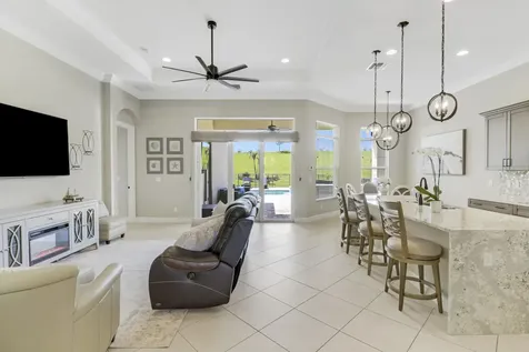 9247 SW Miracoli Way Port St Lucie FL 34987