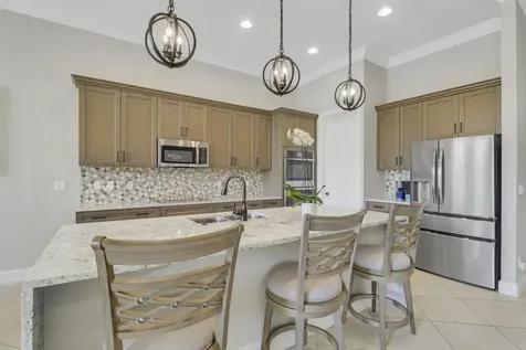 9247 SW Miracoli Way Port St Lucie FL 34987