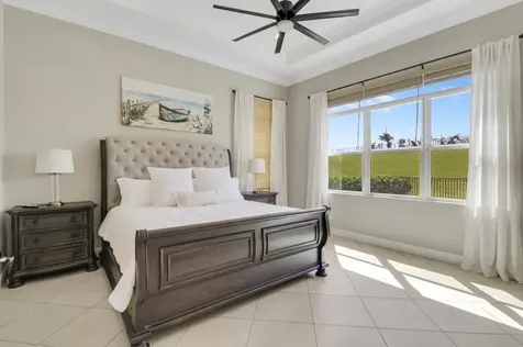 9247 SW Miracoli Way Port St Lucie FL 34987