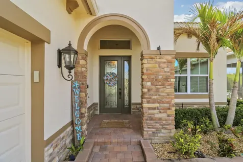 9247 SW Miracoli Way Port St Lucie FL 34987