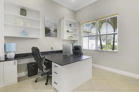 9247 SW Miracoli Way Port St Lucie FL 34987