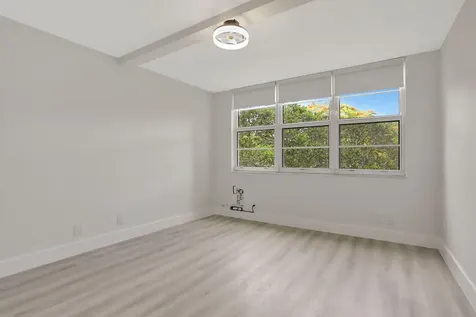3505 Oaks Way Pompano Beach FL 33069
