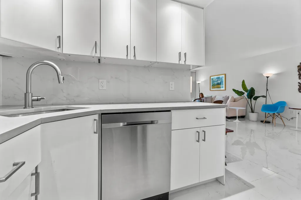 2780 S Ocean Boulevard Palm Beach FL 33480