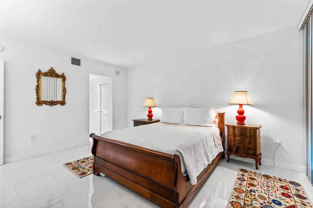 2780 S Ocean Boulevard Palm Beach FL 33480