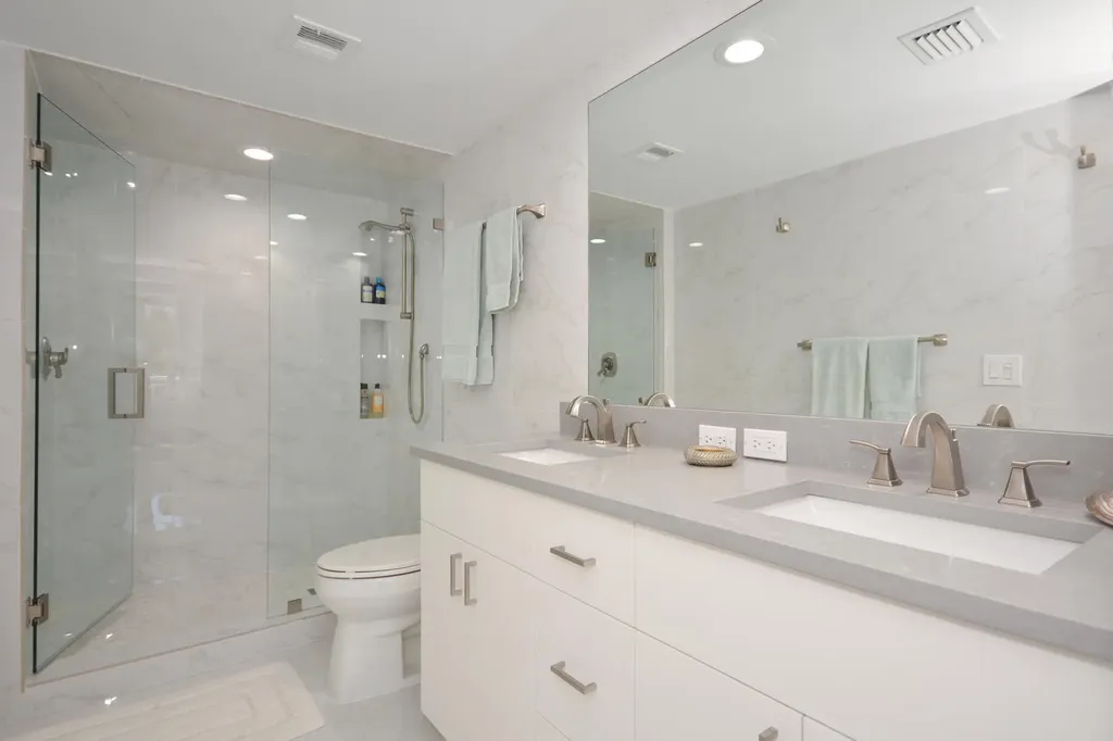 2780 S Ocean Boulevard Palm Beach FL 33480