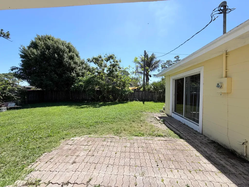 4905 Williams Road Palm Beach Gardens FL 33418