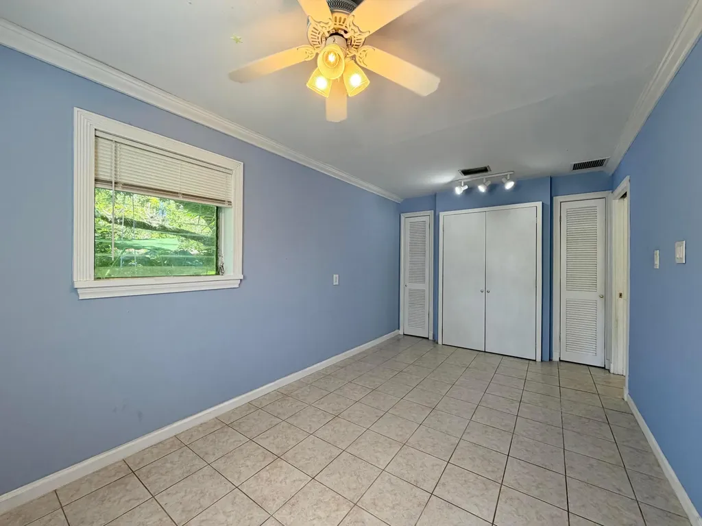4905 Williams Road Palm Beach Gardens FL 33418