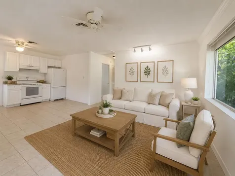 4905 Williams Road Palm Beach Gardens FL 33418