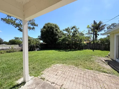 4905 Williams Road Palm Beach Gardens FL 33418