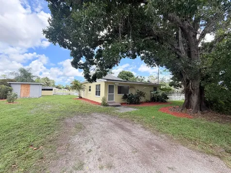 4905 Williams Road Palm Beach Gardens FL 33418