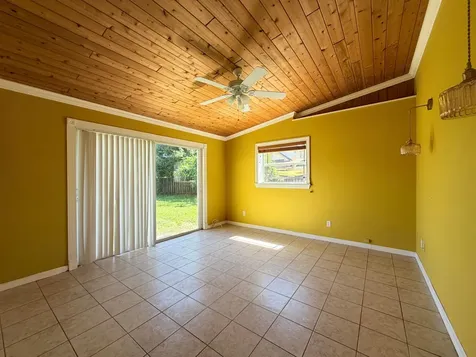4905 Williams Road Palm Beach Gardens FL 33418