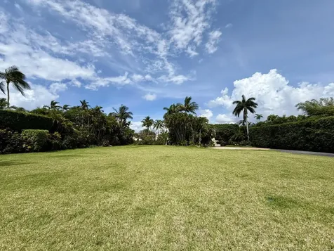 690 Island Drive Palm Beach FL 33480
