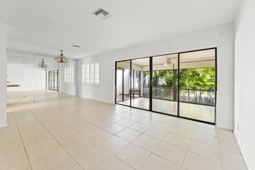 329 Knob Hill Boulevard Boca Raton FL 33431