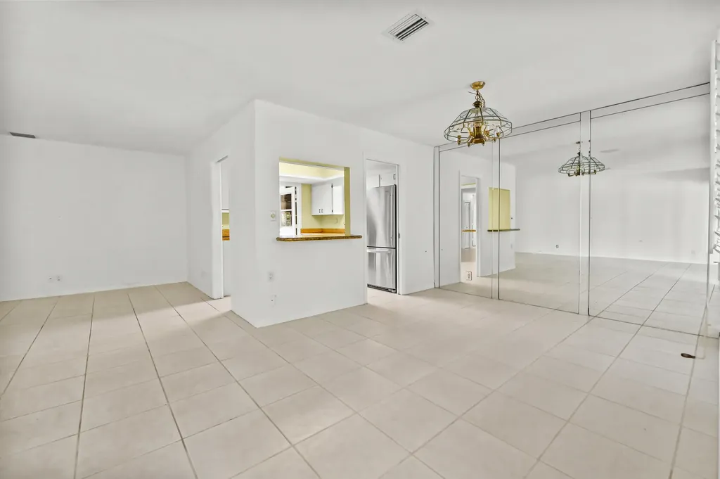 329 Knob Hill Boulevard Boca Raton FL 33431