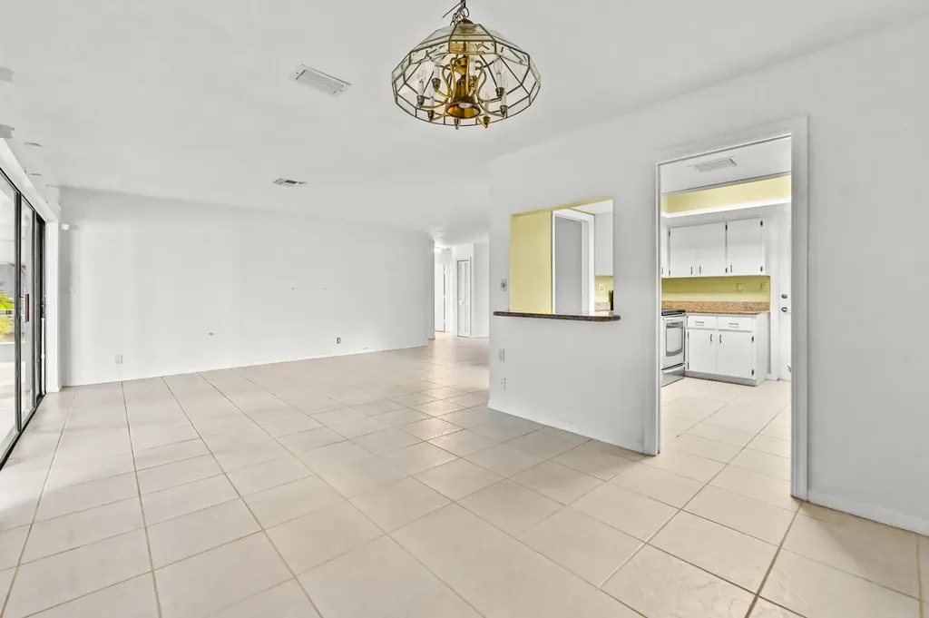 329 Knob Hill Boulevard Boca Raton FL 33431