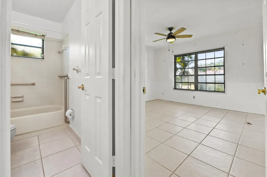 329 Knob Hill Boulevard Boca Raton FL 33431