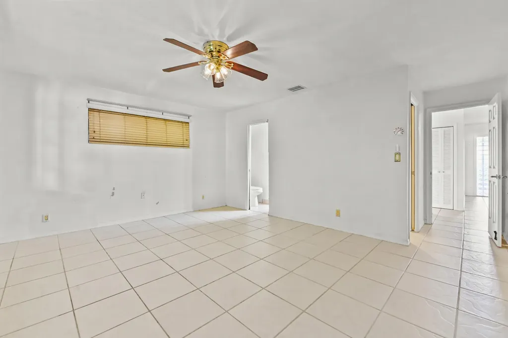 329 Knob Hill Boulevard Boca Raton FL 33431