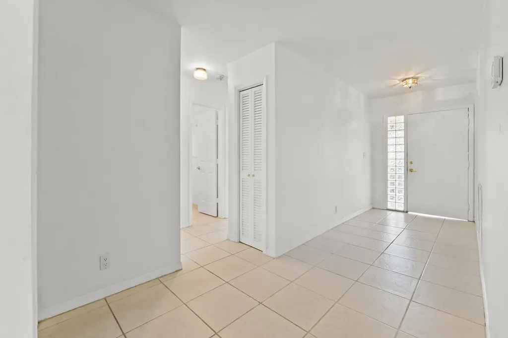 329 Knob Hill Boulevard Boca Raton FL 33431